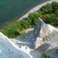 Die Kreidefelsen auf Rügen: Auch für Hochzeitspaare eine der Top Sehenswürdgkeiten auf Rügen