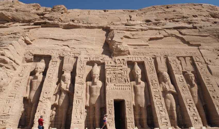 Abu Simbel – Hathor-Tempel der Nefertari