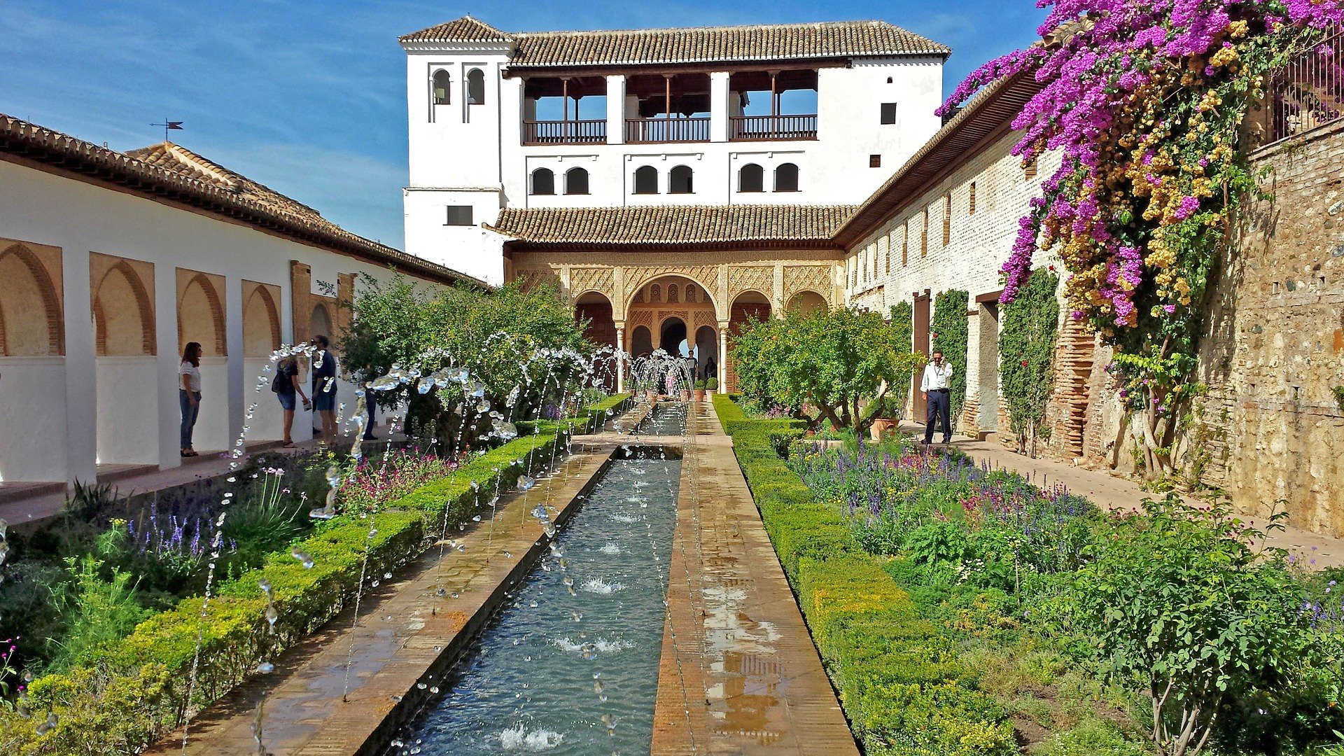 alhambra innen