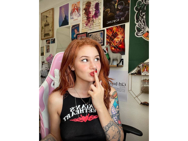 Je suis une femme jeune, séduisante et ronde