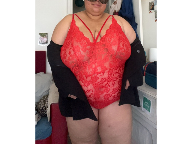 Femme métisse àLyon – Compagnie raffinée et sensuelle
