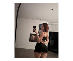 Brunette escort gourmande en matière de plaisir charnel