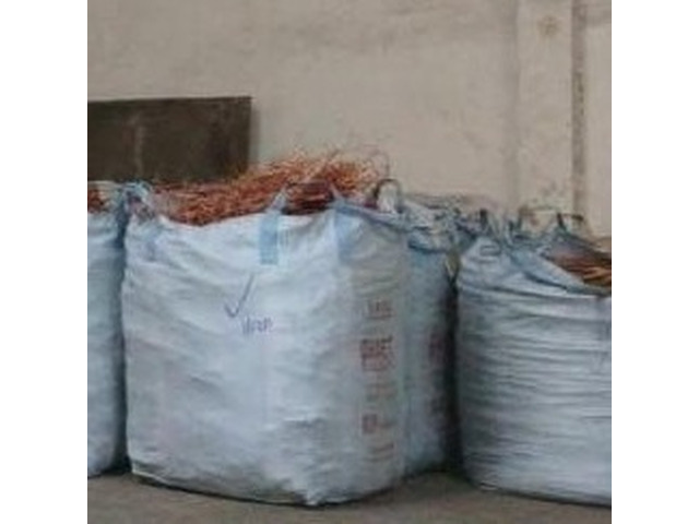 câble de cuivre dénudé