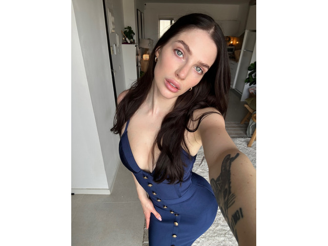 Une femme libre dispo