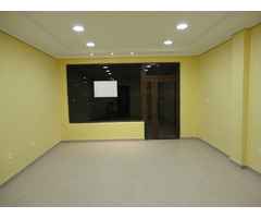 Se alquila local en Cáceres