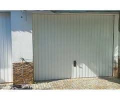 Vendo 2 portões basculantes para garagens