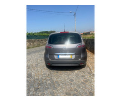 Renault Scénic – Conforto, Espaço e Versatilidade