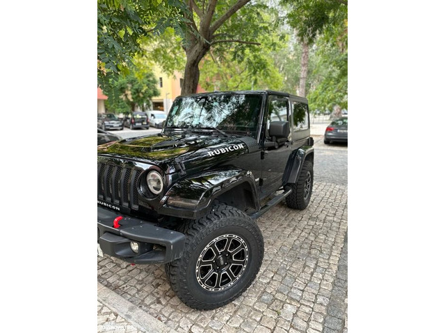 Vendo jeep wrangler unico em portugal.