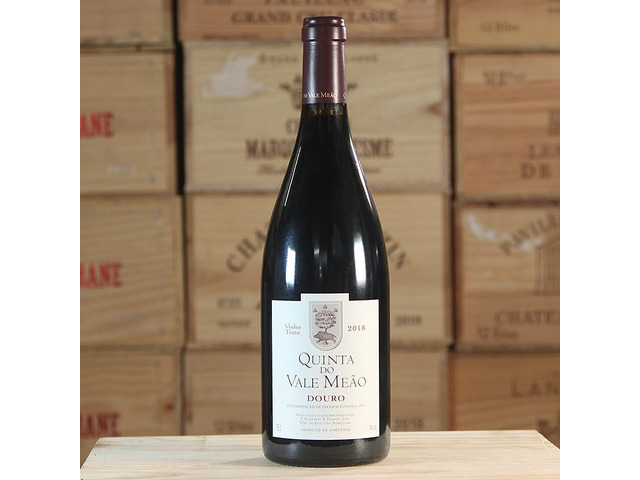 2018 F. Olazabal & Filhos, Quinta do Vale Meão - Douro - 3 Chickens (0.7 L)
