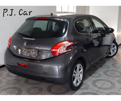 Peugeot 208 Allure 1.6 E-HDI 92 CV