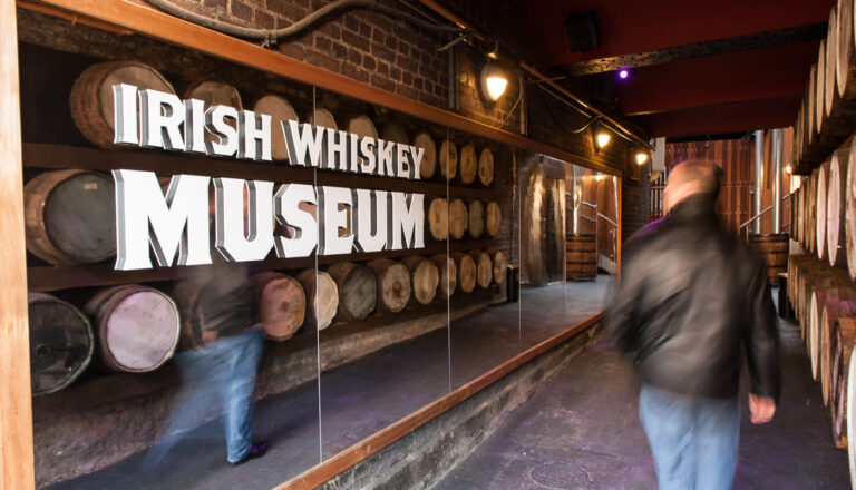 irish whiskey museum eingangsbereich