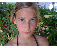 Young white daughter needs BBC with parents watch