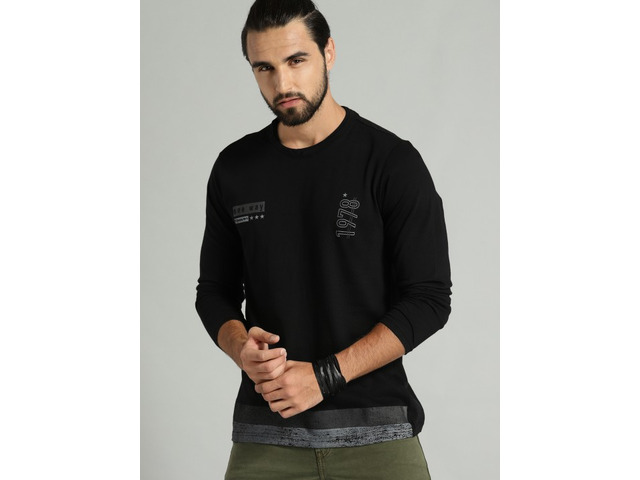 Roadster Men Black Printed Round Neck T-shirt Roadster Men Black Printed Round Neck T-shirt