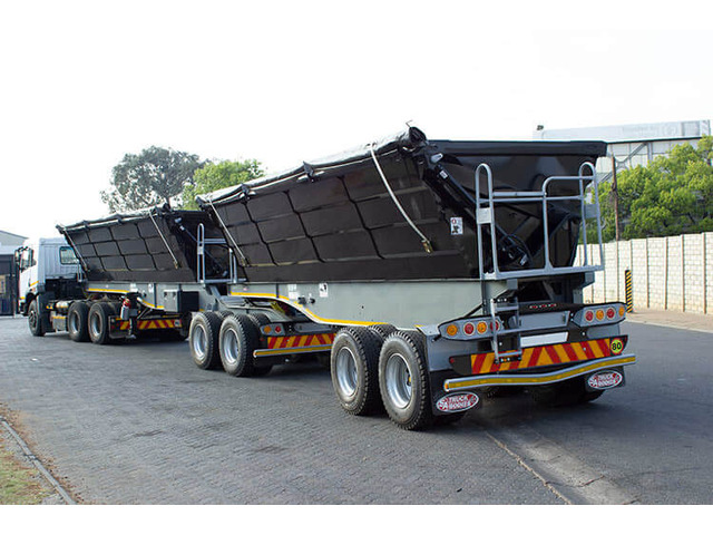 34 ton side tipper /tautliners/ flat deck trucks and trailers for hire.0661778902/ 0411100383