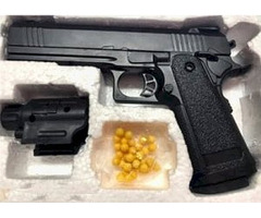 Pistols - air-soft - toy guns