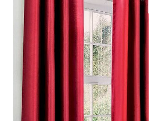 Curtains - Deep red, long drop