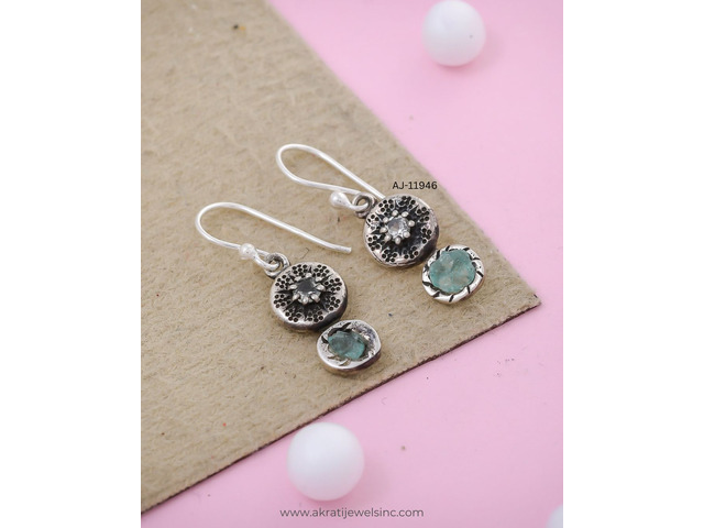 The Top Wholesale Custom Jewelry Manufacturer -Akrati Jewels