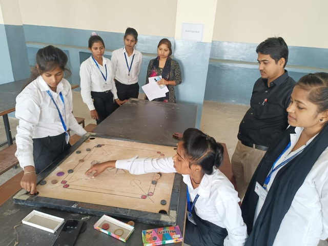 Homeopathic pharmacy college in Bhadohi