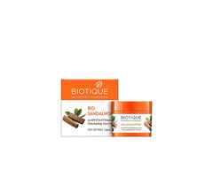 Biotique Bio Sandalwood Ultra Soothing UVA\u002FUVB Sunscreen 50+ SPF 50g