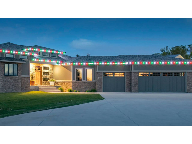 Permanent Christmas Lights – No More Ladders, Just Year-Round Magic | BlueHopper