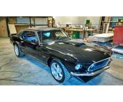 Gain all-inclusive and custom hot rod interior as stylish classic car upholstery services