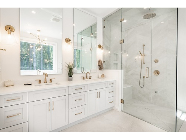 Find tailor-made and aesthetically pleasing Luxury Cabinet designs from DRCC