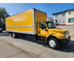2020 International MV 26FT Box Truck