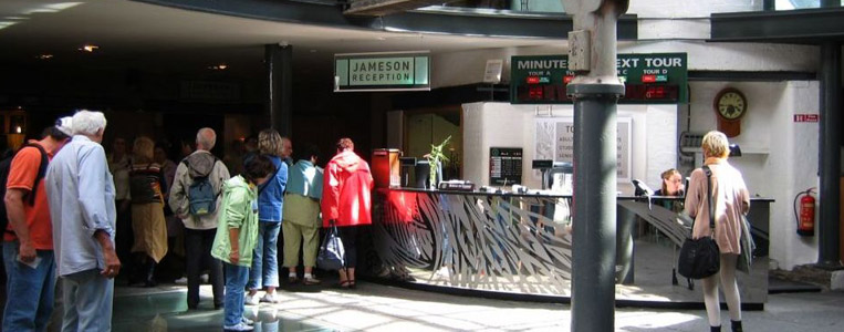 Die Rezeption ist die erste Anlaufstelle