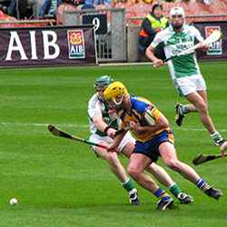 Hurling ist eine der ältesten Sportarten der Welt und die ur-irischste Sportart überhaupt