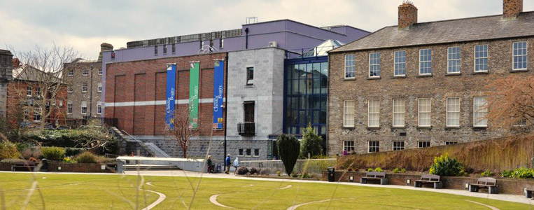 Der Name der Chester Beatty Bibliothek lässt nicht gerade darauf <br/>                 schliessen, um welche Art von Institution es sich handelt.