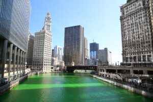Chicago River grün eingefärbt