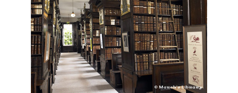 Regal reiht sich an Regal