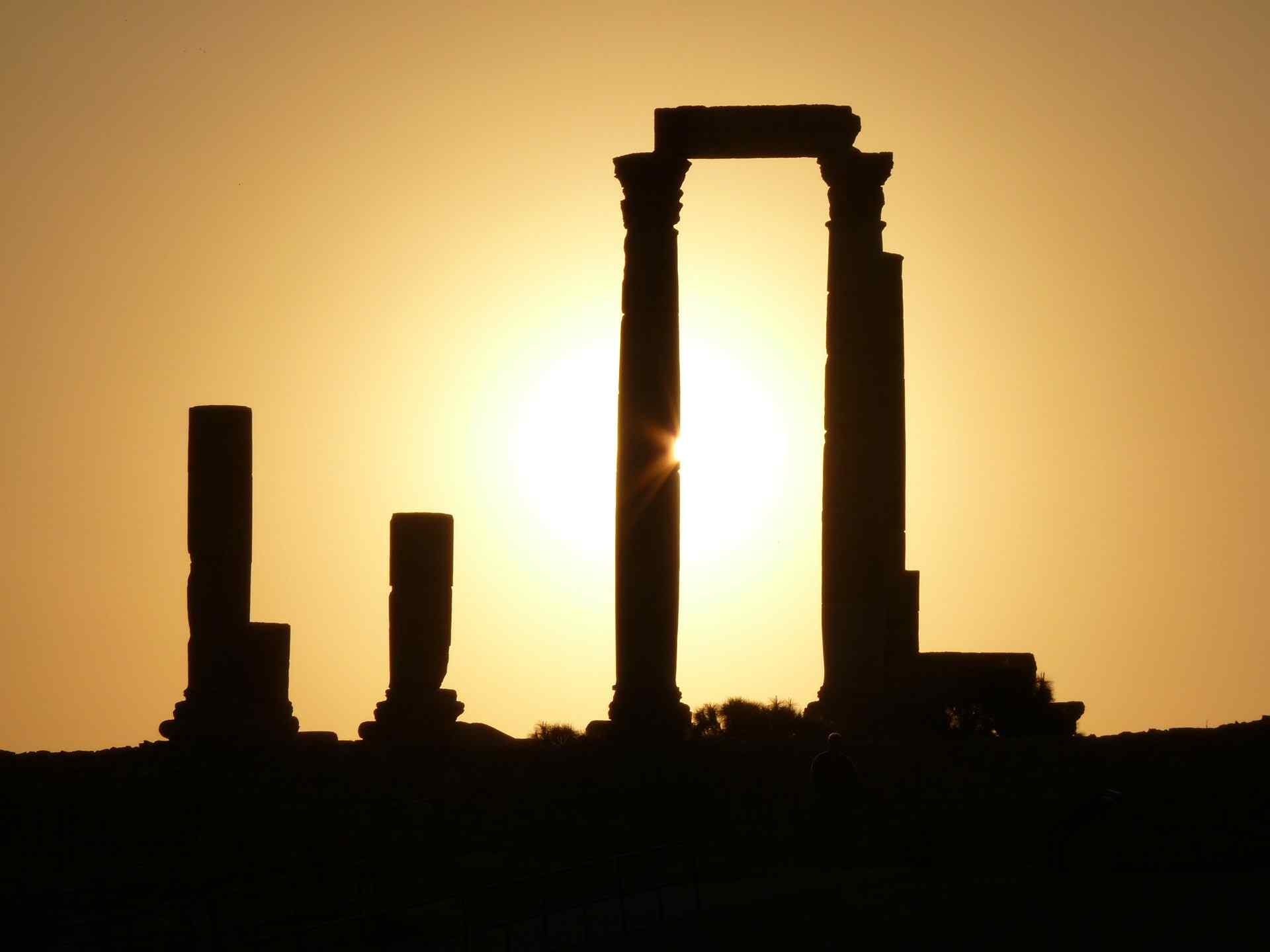 zitadellenhuegel amman sonnenuntergang
