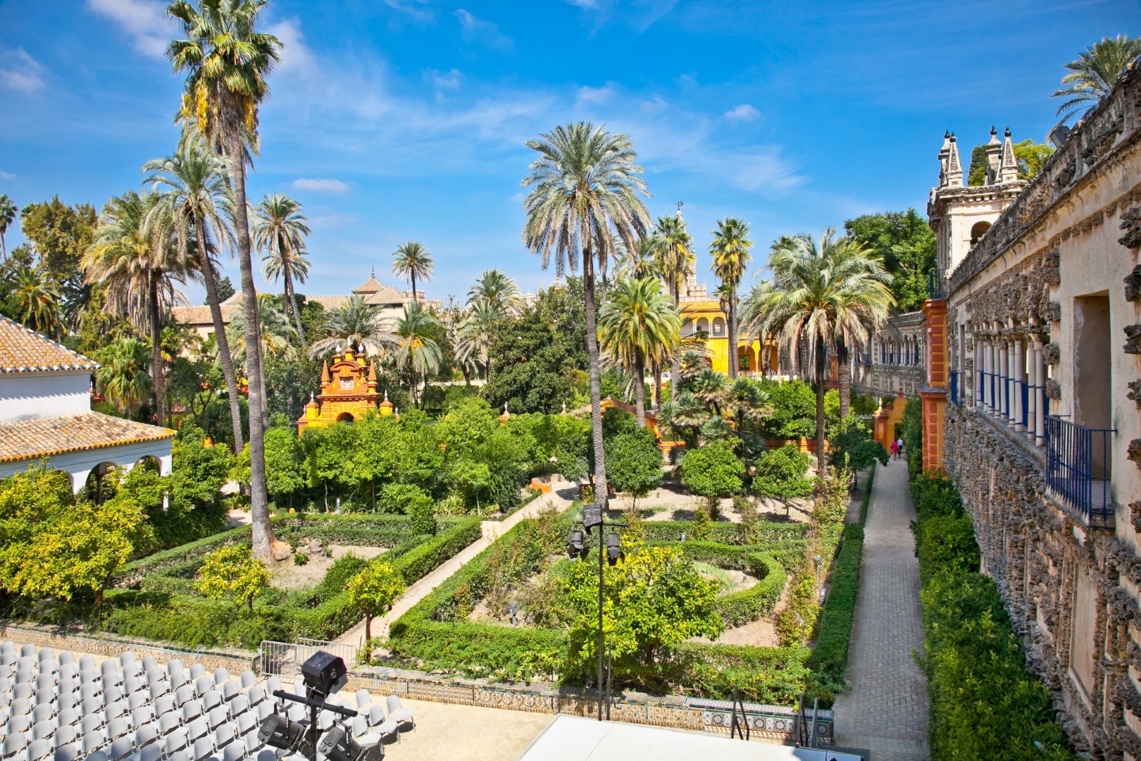 Die Gärten des Königspalastes Alcázar in Sevilla.