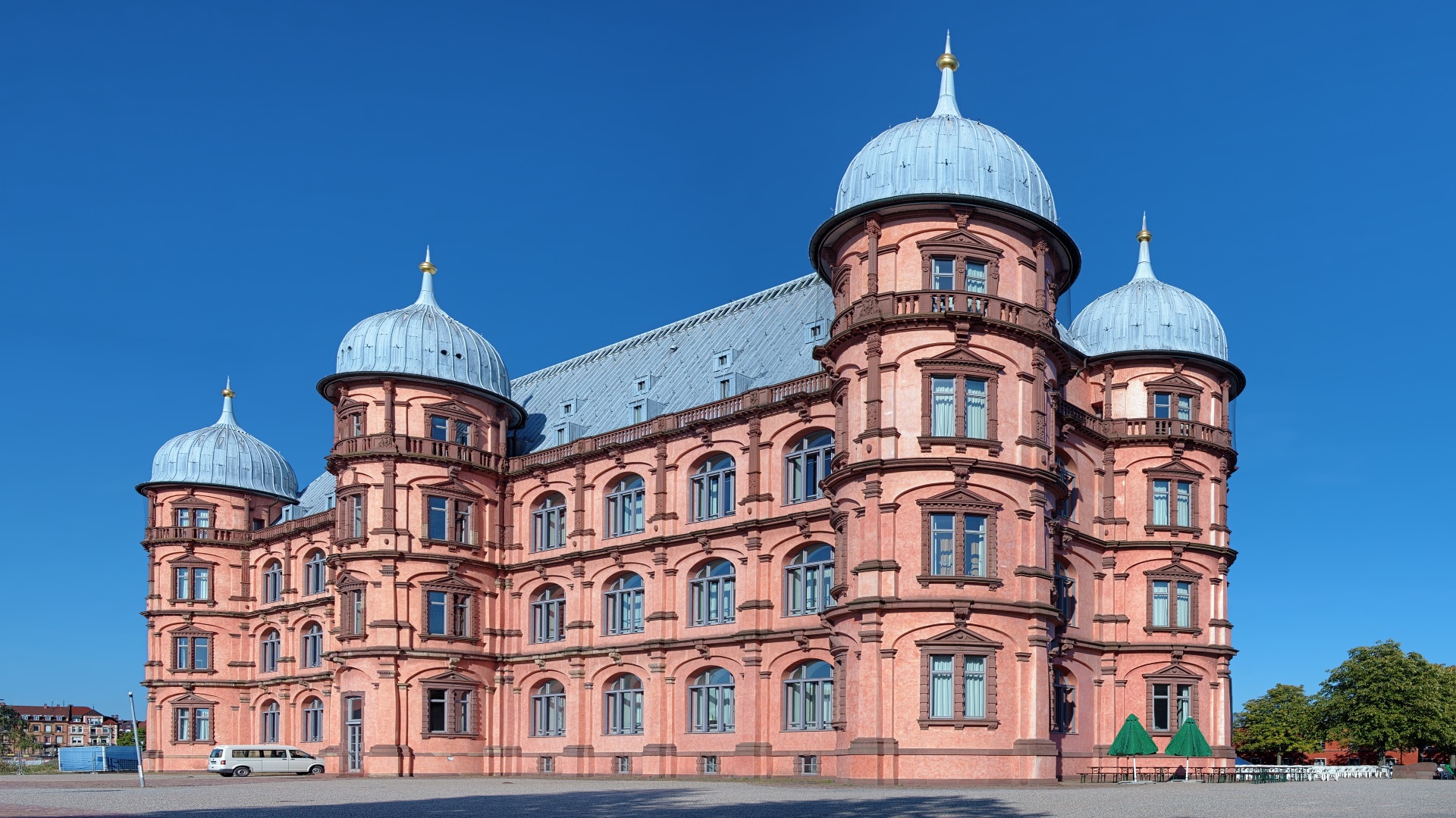 Das Gottesauer Schloss in Karlsruhe