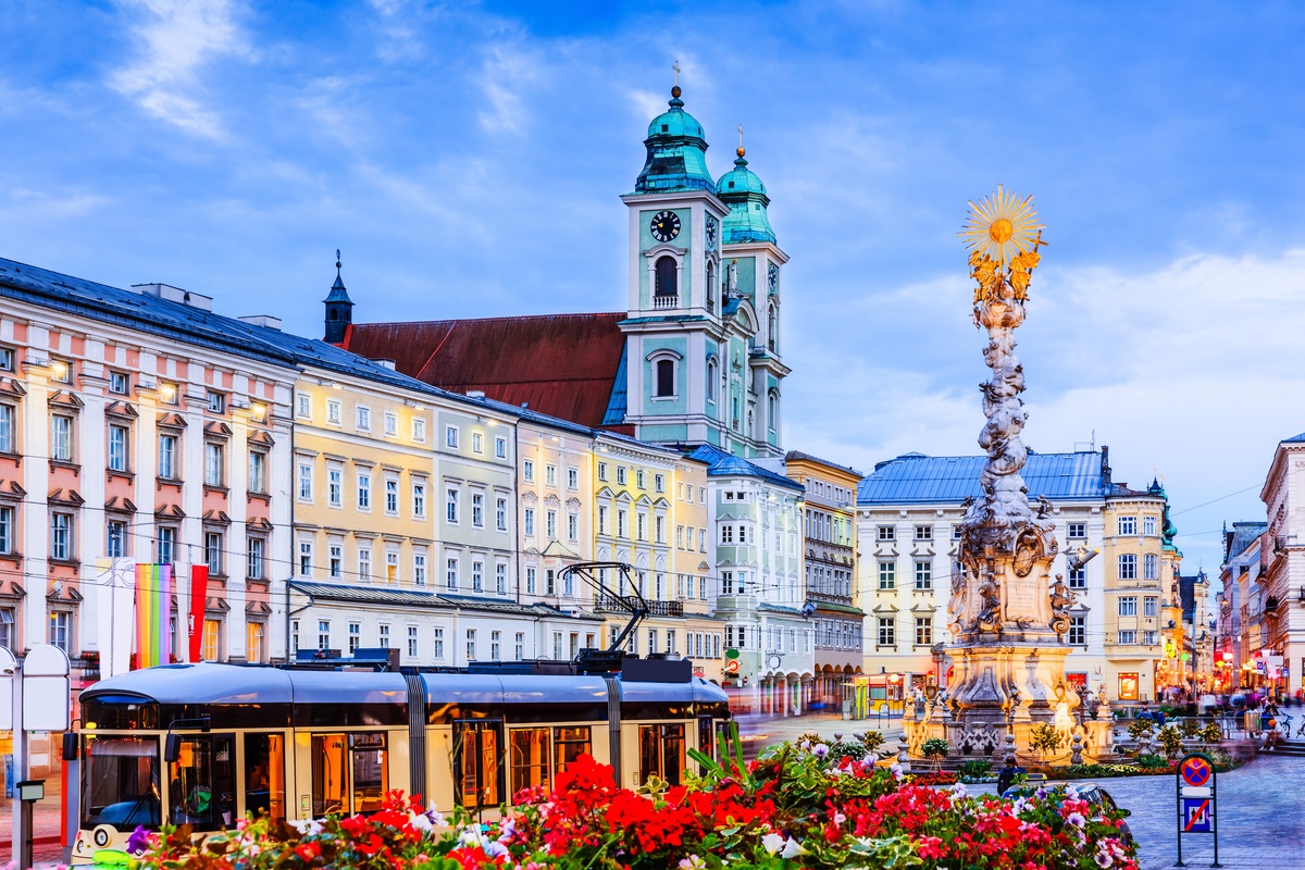 Linz Hauptplatz Dreifaltigkeitssäule