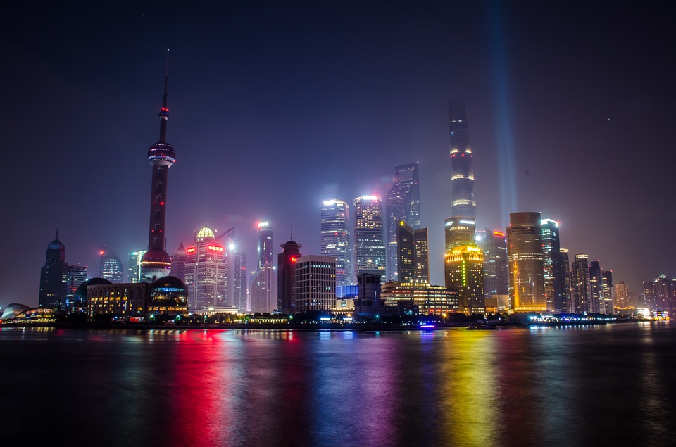 Shanghais glamouröse Sklyline! Städtereisen