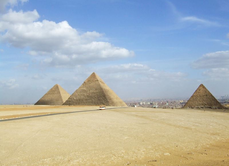 Pyramiden in der Wüste, Ägypten