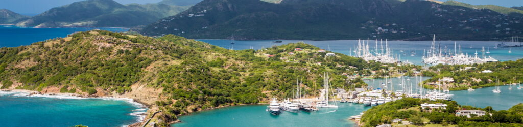 Ausblick auf English Harbour und Nelson's Dockyard