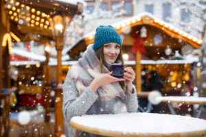 Frau Weihnachtsmarkt Tasse