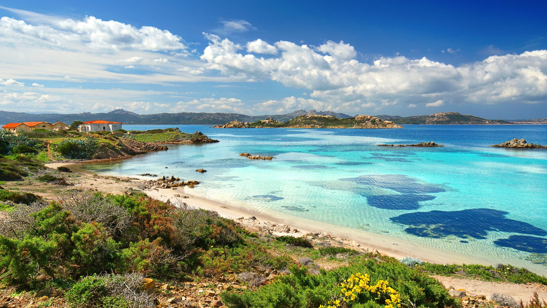 Günstige Flüge & Billigflüge nach Sardinien | Flüge.de